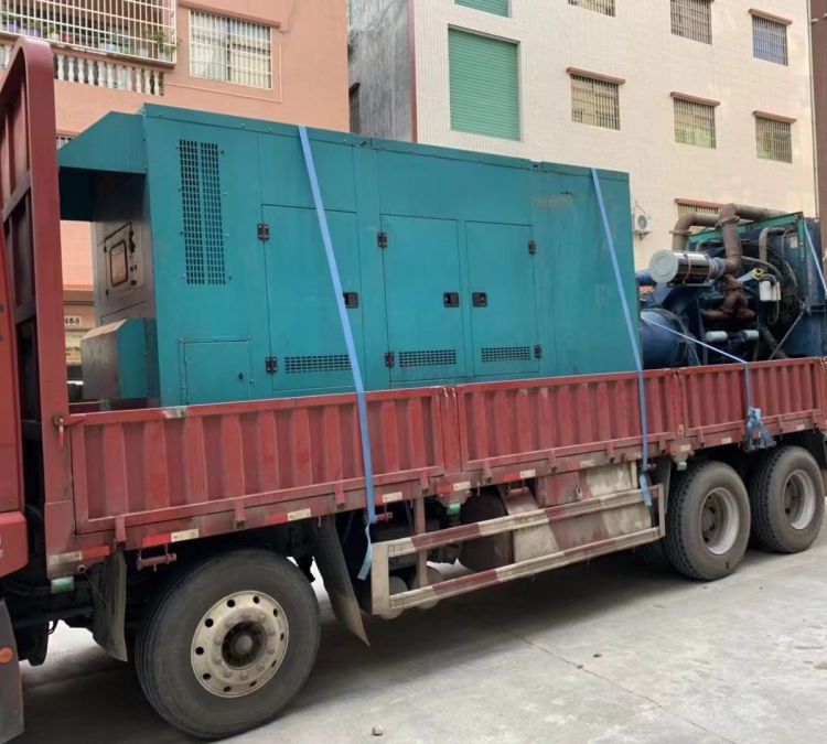 同德如何在不同负载率下确保 400KW 柴油发电机组的正常运行？