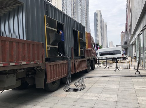 同德低温环境下，柴油发电机组电池充满电的具体时间受哪些因素影响？